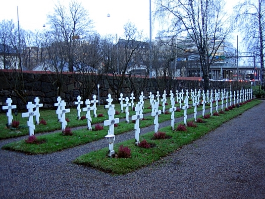 Orthodoxe Gräber in Hietaniemi